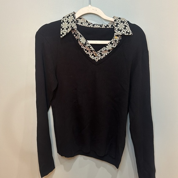 J McLaughlin Women's Black V Neck Sweater with Decorative Collar Long Sleeve - Picture 8 of 9